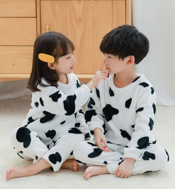 WHITECOW KIDS SWEATSHIRT & PANT